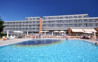 Arena Hotel Holiday 3*  4