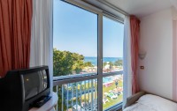   Hotel Zorna Plava Laguna 3*  9