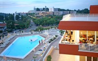 Hotel Albatros Plava Laguna 4*  5