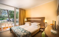   Miramar Sunny Hotel By Valamar 3*  9