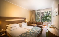   Miramar Sunny Hotel By Valamar 3*  6