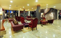 Hotel Coral Plava Laguna 5*  3