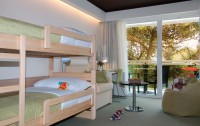   Family Hotel Vespera 4*  8