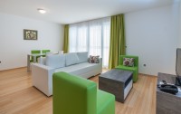   Sunny Side Apartments Petrcane 4*  15