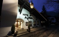   Ramada Treff Hotel Alpina Garmisch-partenkirchen 4*  11