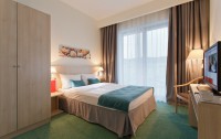   Azimut Hotel Sochi 3*  12