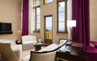   Swissotel Resort    5*  19