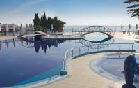   Riviera Sunrise Resort And Spa ( )  4*  22