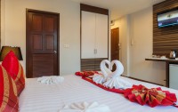   Patong Max Value Hotel 3*  14