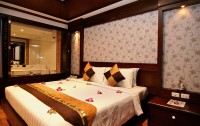 Rayaburi Hotel Patong 3*  2