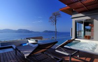   Kalima Resort & Spa Phuket 4*  11