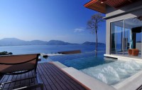   Kalima Resort & Spa Phuket 4*  10