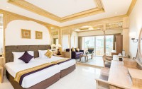   Royal Cliff Hotels Group 5*  73