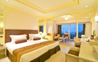   Royal Cliff Hotels Group 5*  72