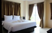   88 Hotel Phuket 2*  11