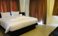   88 Hotel Phuket 2*  10