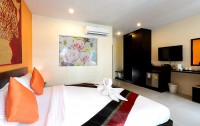   At Home Boutique Hotel Patong 3*  8