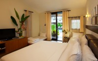   Baan Talay Resort 3*  6