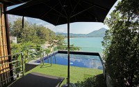   Novotel Phuket Kamala Beach 4*  40