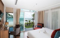   Novotel Phuket Kamala Beach 4*  35