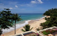   Andaman White Beach Resort 4*  11