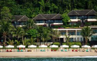   Andaman White Beach Resort 4*  1