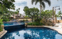   Jomtien Palm Beach Hotel & Resort 4*  11