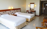   Pattaya Park Beach Resort 3*  12