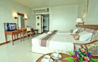   Pattaya Park Beach Resort 3*  15