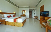   Pattaya Park Beach Resort 3*  6