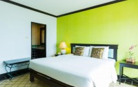   Jomtien Thani Hotel 3*  10