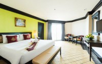   Jomtien Thani Hotel 3*  14