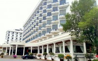   Caesar Palace Hotel 3*  1