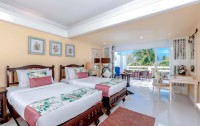   Thavorn Palm Beach Resort 5*  12