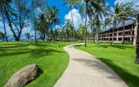   Katathani Phuket Beach Resort 5*  37