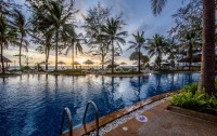   Katathani Phuket Beach Resort 5*  40