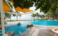   Katathani Phuket Beach Resort 5*  38