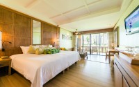   Katathani Phuket Beach Resort 5*  8