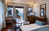   Centara Villas Phuket 4*  6