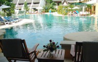   Thara Patong Beach Resort & Spa 4*  50