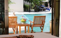   Thara Patong Beach Resort & Spa 4*  25