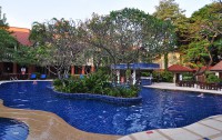   Hyton Leelavadee Phuket 4*  12