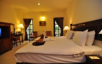   Hyton Leelavadee Phuket 4*  6