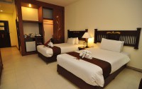 Hyton Leelavadee Phuket 4*  3