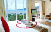   Andaman Beach Suites Hotel 4*  13