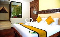   Peach Hill Hotel & Resort 4*  17