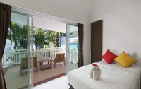   Phi Phi Bay View Resort 3*  7