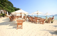   Phi Phi Bay View Resort 3*  24