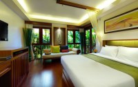   Chaweng Regent Beach Resort 4*  32