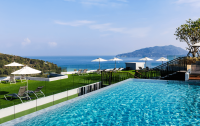   Crest Resort & Pool Villas 4*  9